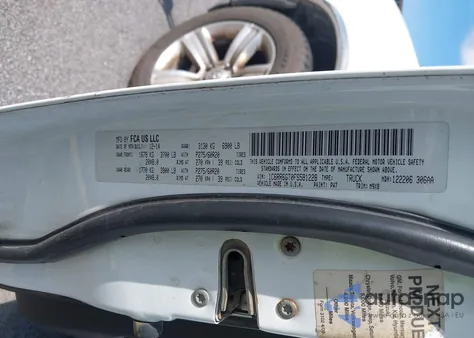 2015 Ram 1500 Big Horn z USA, uszkodzony, nr VIN 1C6RR6GT0FS581228